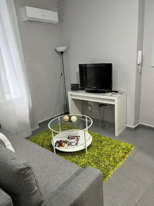 Apartamento En El Casco Antiguo Junto Alameda H. Seville Exterior photo